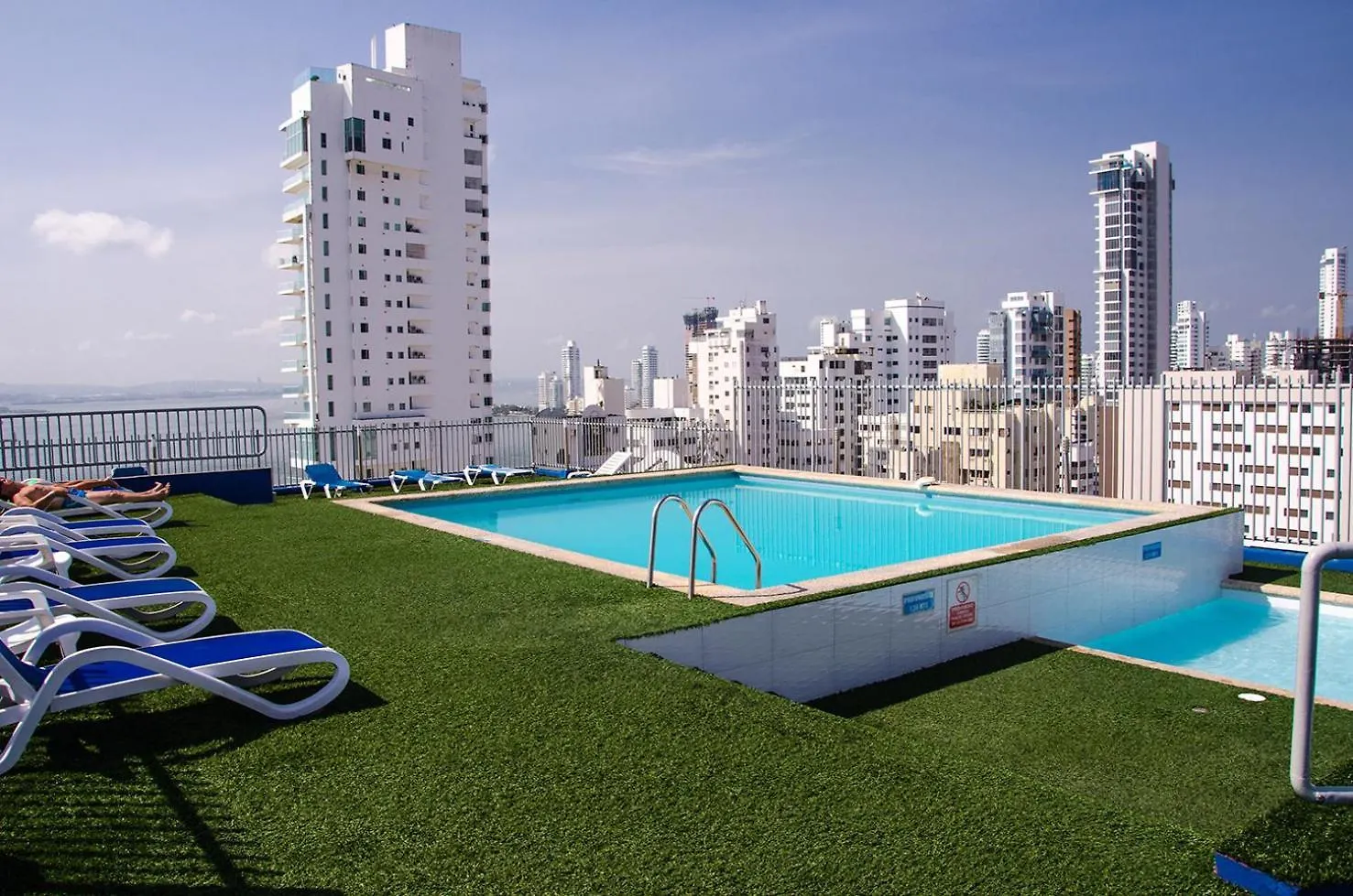 Apartamento En Edificio Portofino 6 Icdi Cartagena